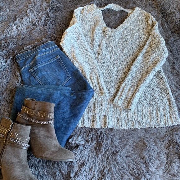 HOLLISTER lounge knit sweater - Picture 6 of 6